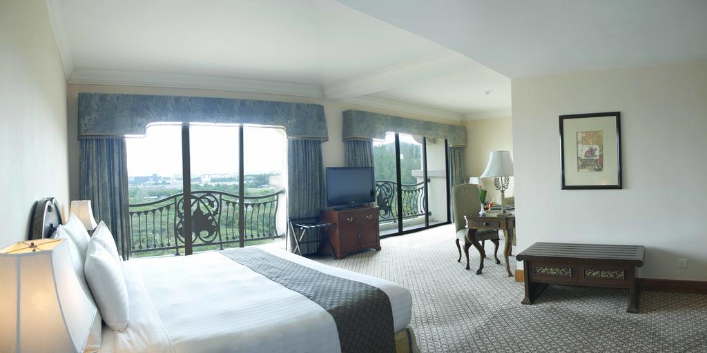 Palace Of The Golden Horses Seri Kembangan Exterior foto A room at the hotel