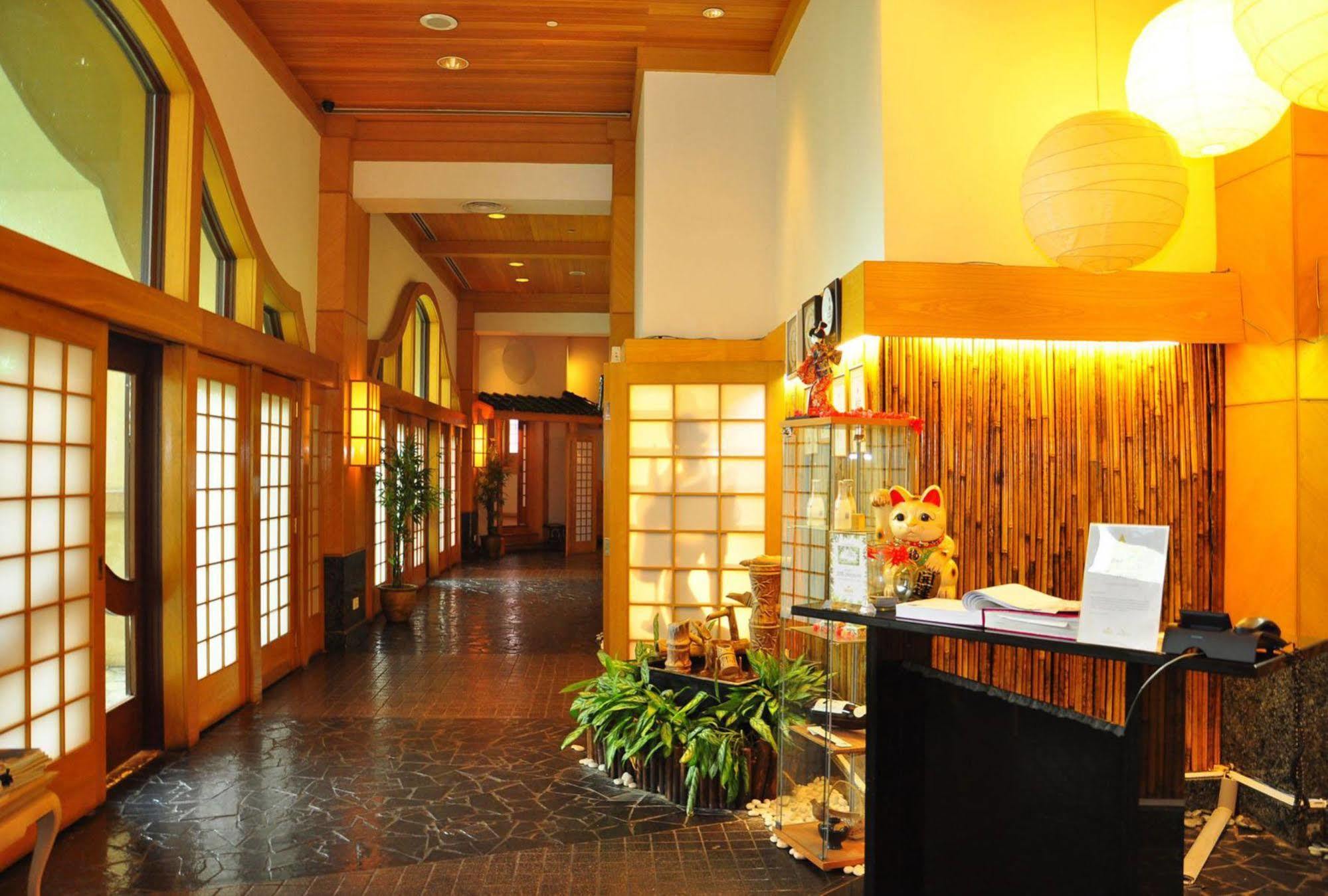Palace Of The Golden Horses Seri Kembangan Exterior foto Interior of the Japanese Cultural and Community Center
